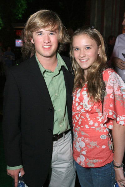 haley joel osment and emily osment 2009. Haley joel Osment, and Emily